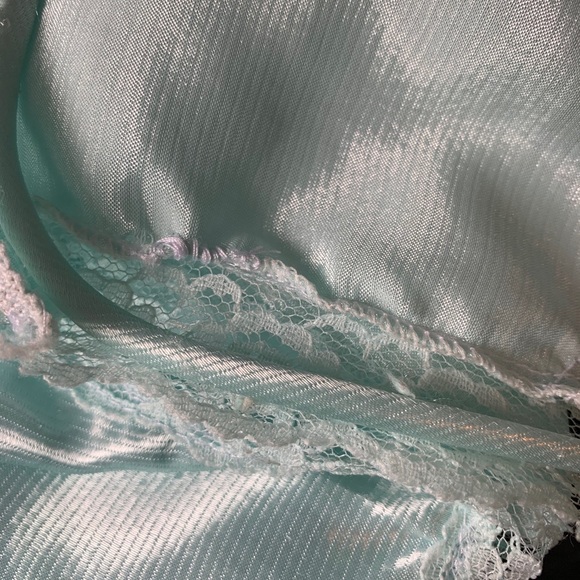 Vintage satin and lace teddy - Picture 16 of 16